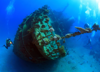 aquatao : épaves plongée