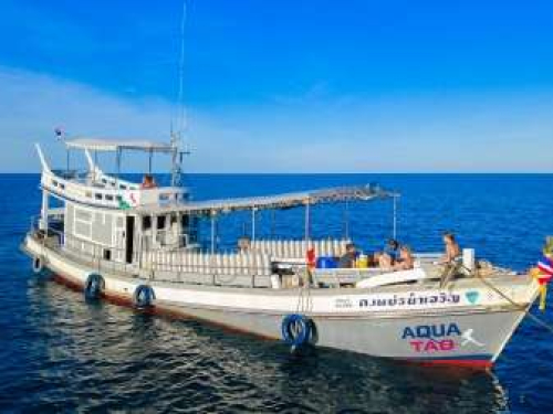 Scuba tanks on board the Aqua-Boat at Koh Tao